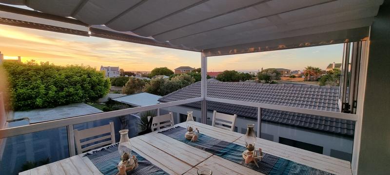 5 Bedroom Property for Sale in Country Club Western Cape